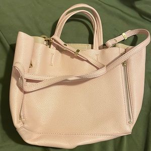 Ann Taylor light pink shoulder bag.